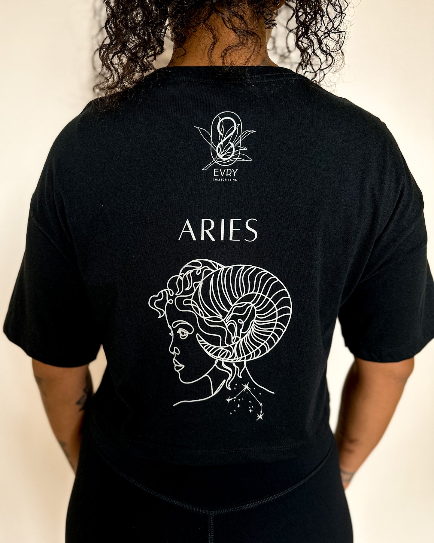 ARIES SZN CROP TEE