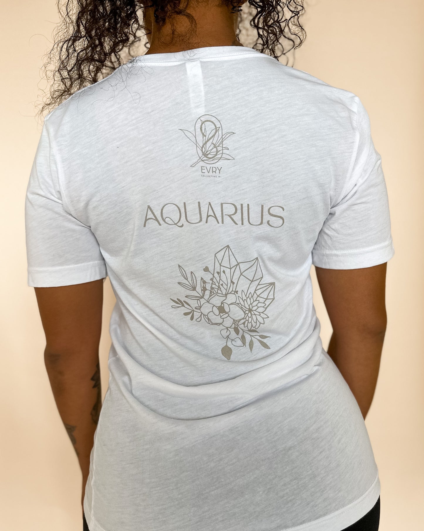 AQUARIUS SZN TEE