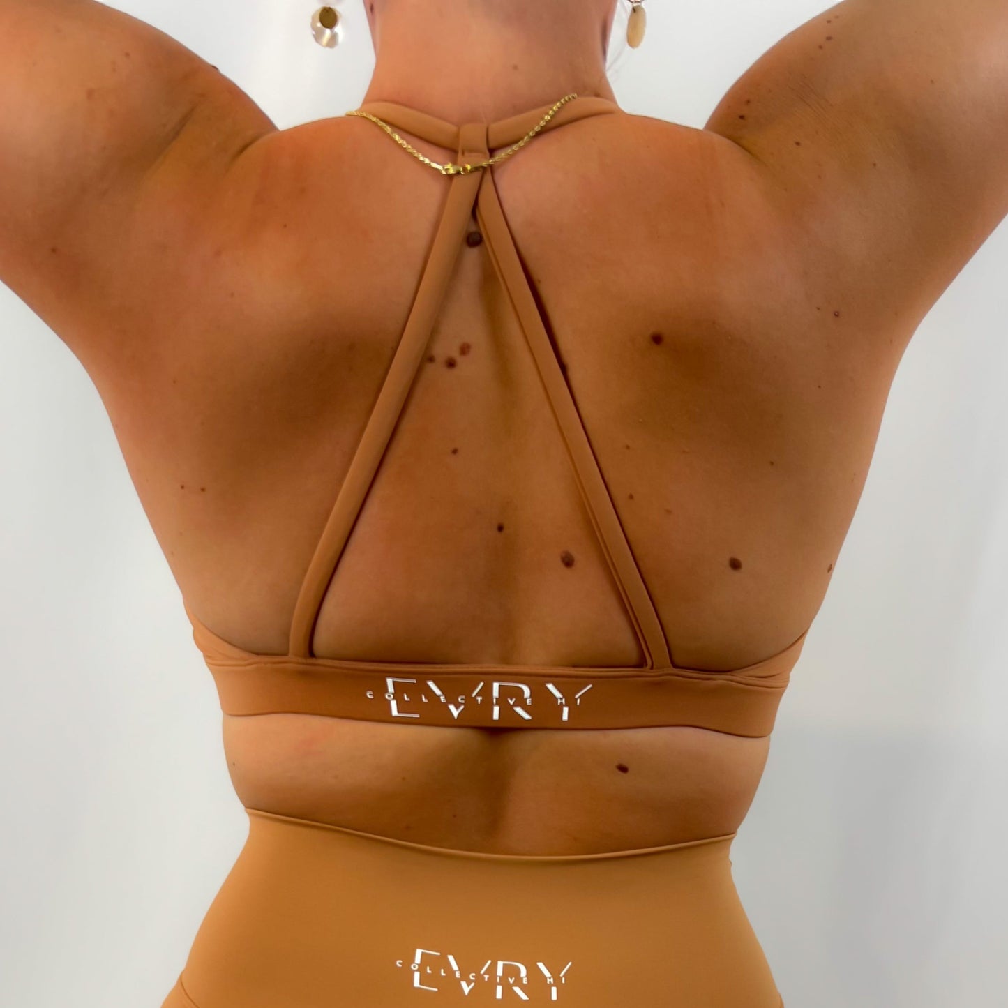CLAY AIYANA TOP