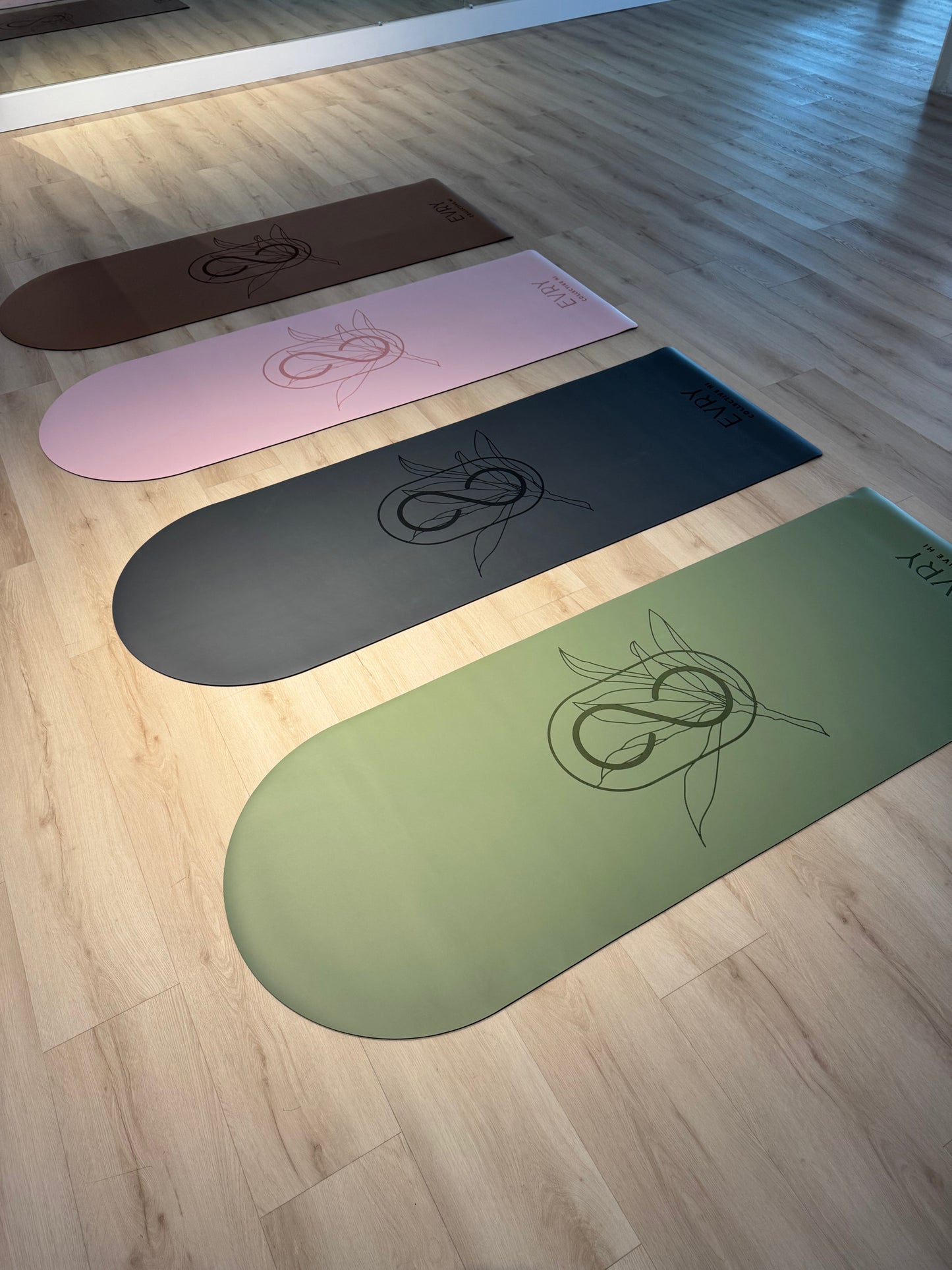 Arch Yoga Mat